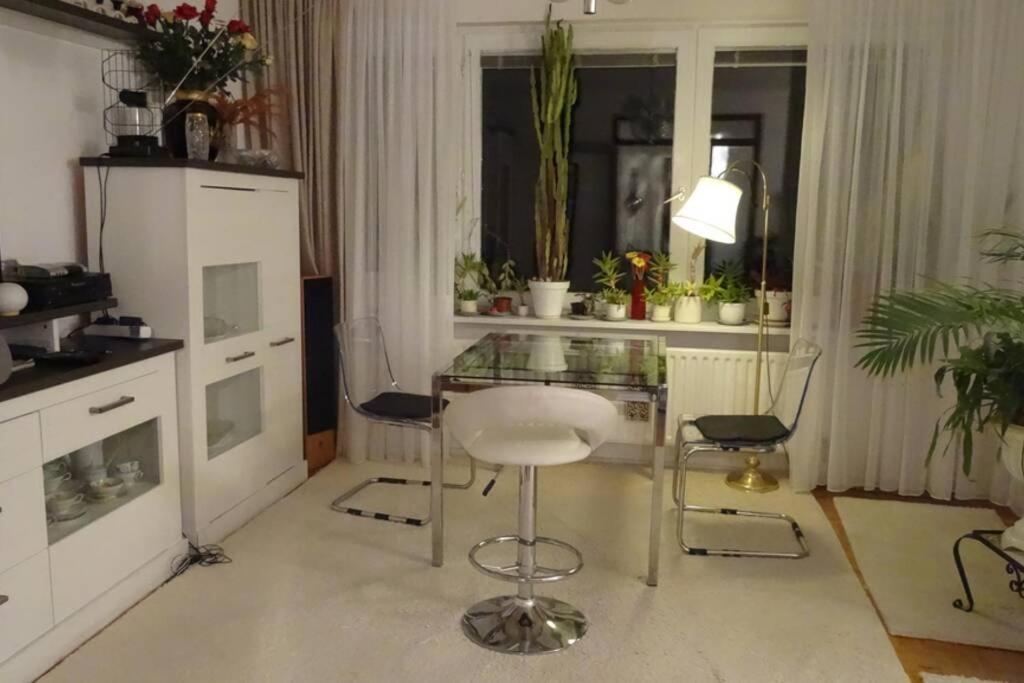 Schoene, Ruhige In Berlin-steglitz * Berlino